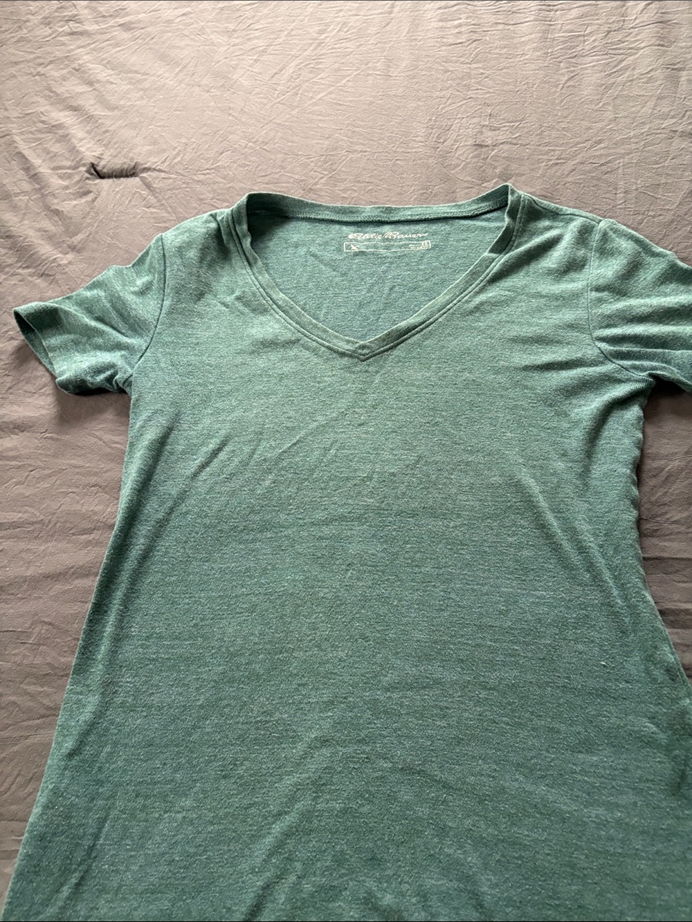 Eddie Bauer Heather Teal V-Neck Short Sleeve Tee